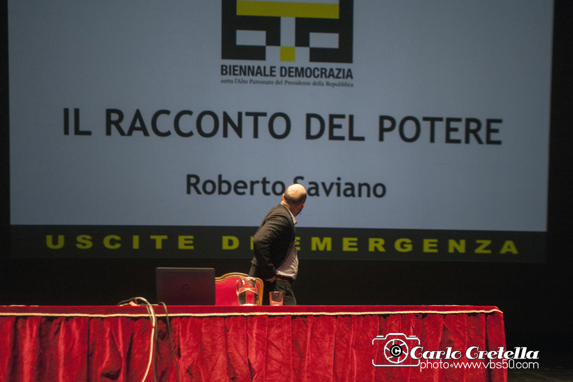 RobertoSaviano_09.jpg