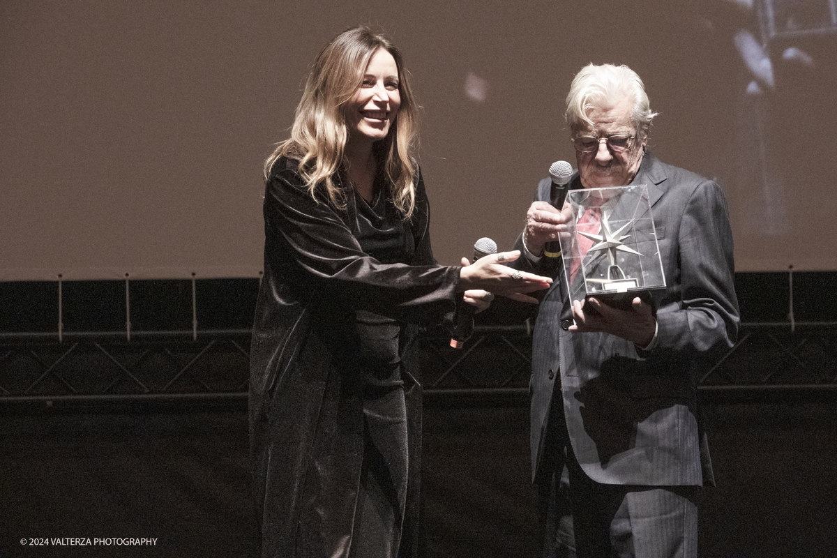 _DSF4533.jpg - TURIN, ITALY - NOVEMBER 22: Giancarlo Giannini attend the 42nd Torino Film Festival 2024 Opening Ceremony and receives the Stella della Mole award  from Lucia Borgonzoni,