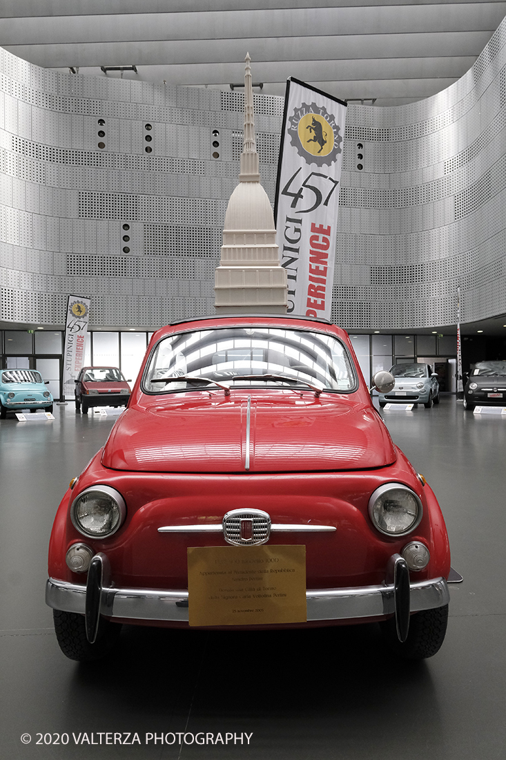 _DSF5061.jpg - 18/06/2020.Torino.  Il MAUTO dedica la prima mostra post lockdown alla mitica Fiat 500. Nella foto la Nuova 500 del 1962 in dotazione al Presidente della Repubblica Sandro Pertini