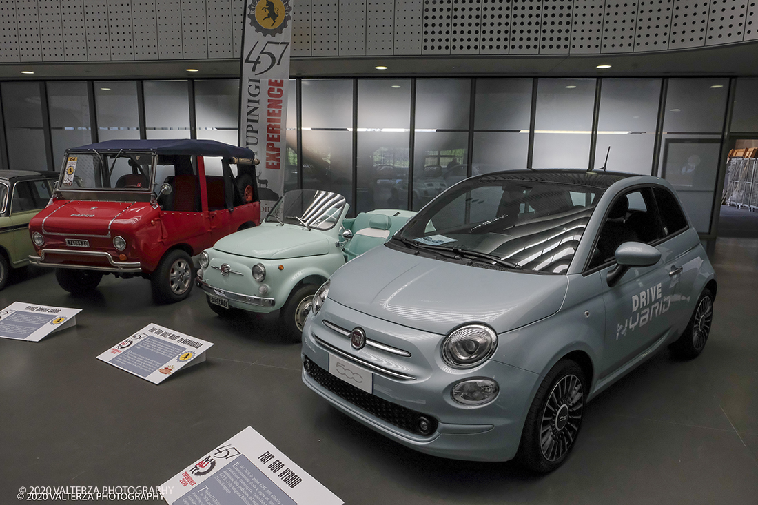 _DSF8179.jpg - 18/06/2020.Torino.  Il MAUTO dedica la prima mostra post lockdown alla mitica Fiat 500. Nella foto esemplari in mostra nella cosiddetta "piazza del MAUTO"