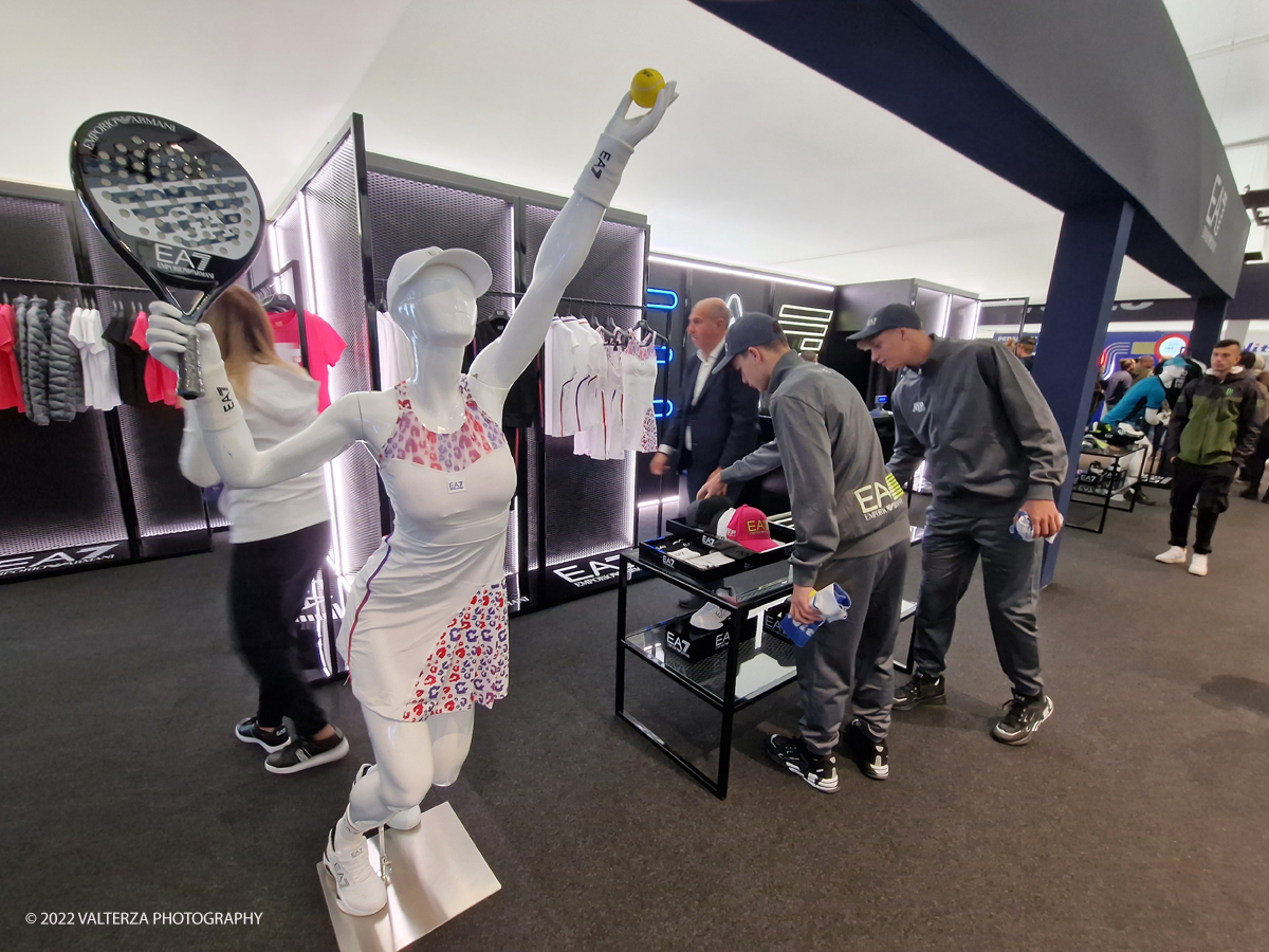 20221112_114107.jpg - 12/1/2022. Torino.  Le 8 coppie dei campioni del doppio hanno inaugurato questa mattina il Fan Village delle Nitto Atp Finals di Torino presenti le istituzioni dello sport , Il presidente dell'ATP Andrea Gaudenzi,  Isidoro Alvisi vicepresidente Fit l'Assessore allo sport regione Piemonte  Ricca Fabrizio ed il sindaco della cittÃ  Lo Russo. Gli interni del Fan Village