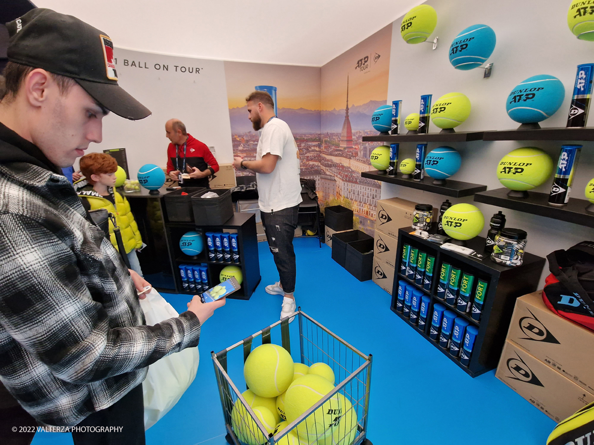 20221112_114259.jpg - 12/1/2022. Torino.  Le 8 coppie dei campioni del doppio hanno inaugurato questa mattina il Fan Village delle Nitto Atp Finals di Torino presenti le istituzioni dello sport , Il presidente dell'ATP Andrea Gaudenzi,  Isidoro Alvisi vicepresidente Fit l'Assessore allo sport regione Piemonte  Ricca Fabrizio ed il sindaco della cittÃ  Lo Russo. Gli interni del Fan Village