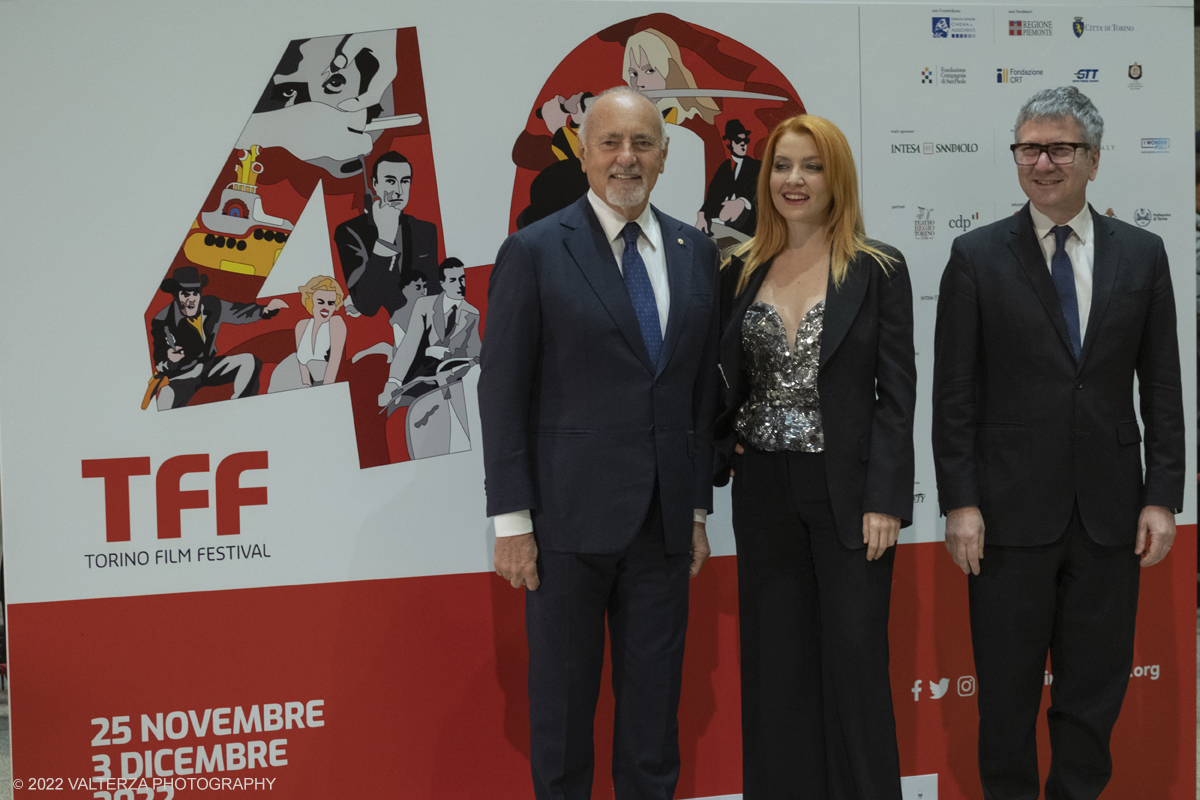 _DSF8874.jpg - 25/11/2022. Torino. Teatro Regio, Photocall per l'inaugurazione del 40mo TFF. Nella foto  Enzo Ghigo Presidente del Museo Nazionlale del Cinema , Domenico De Gaetano Direttore del Museo e  Noemi