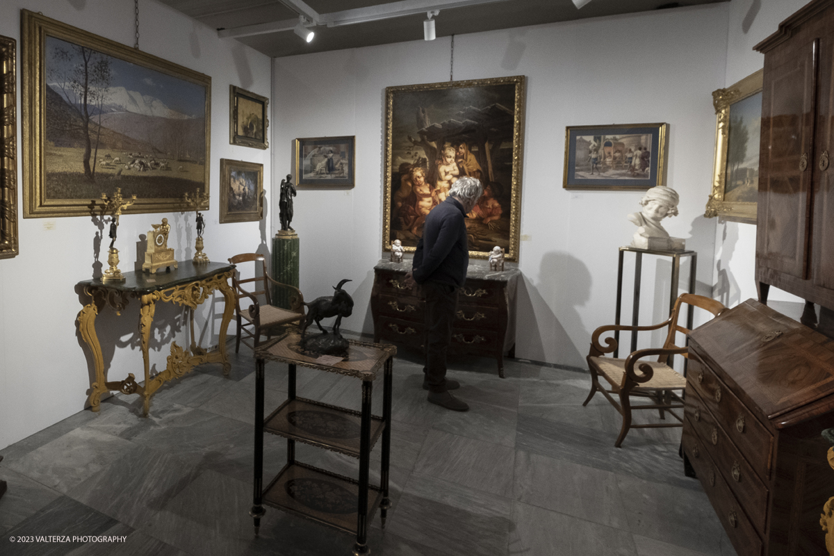 _DSF9384.jpg - 02/02/2023. Torino,  giunta alla settima edizione la mostra si consolida come il piÃ¹ importante appuntamento in Piemonte per il mondo dellâ€™antiquariato e tra i piÃ¹ rilevanti a livello nazionale. Galleria: Conti Caponi Galleria Firenze