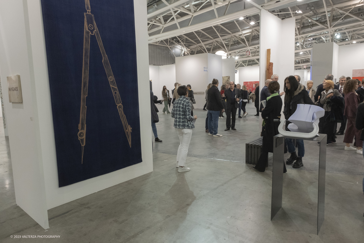 _DSF4566.jpg - Artissima is held in Lingotto Fiere Turin on 3 to 5 November 2023 showing the companies news of Italy and internationals related to sectors contemporary art. Visitors