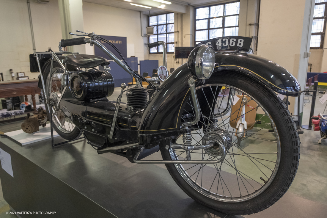 _DSF2106.jpg - 19/04/2021.Torino. Ner-A-Car B; 1923. Prodotta dall'azienda fondata dallâ€™americano Carl A. Neracher a Syracuse New York nel 1918; la moto Ã¨ il pezzo di maggior pregio dell'asta.