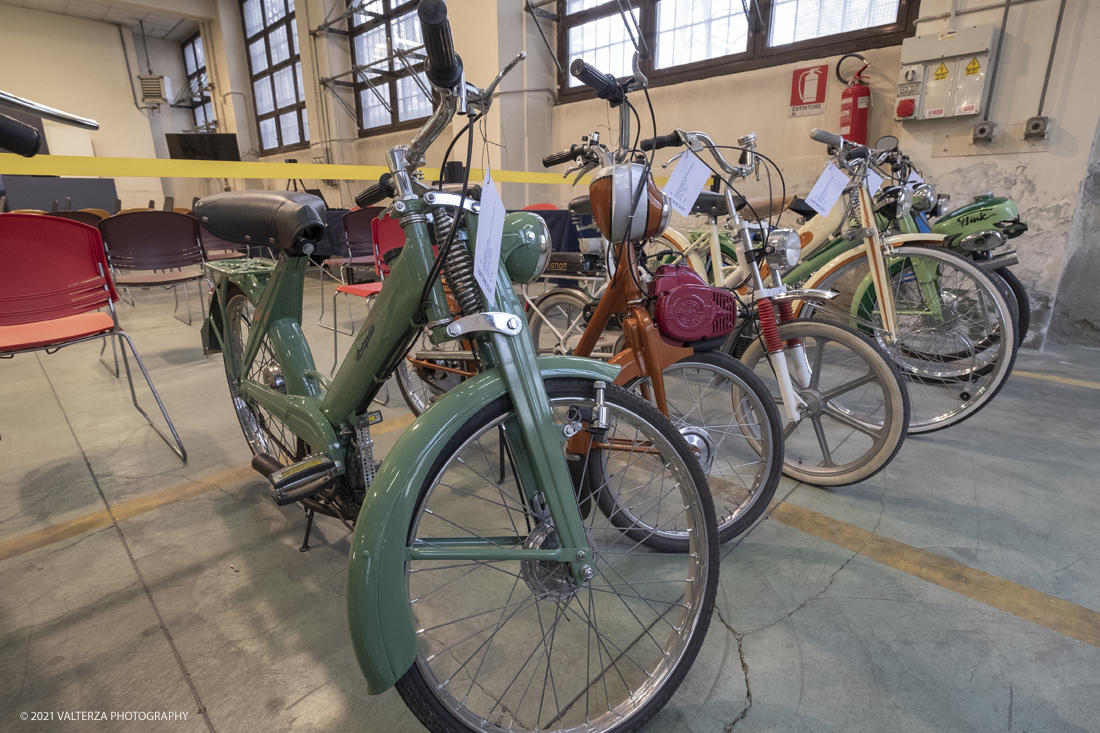 _DSF9151.jpg - 19/04/2021.Torino. Garelli Mosquito; 1960. E' stato l â€™evoluzione piÃ¹ completa del concetto di bicicletta motorizzata: era provvisto di un telaio piÃ¹ robusto rispetto ad una bicicletta; equipaggiato con due potenti freni a tamburo; sella molleggiata; motore da 35 cc dotato di innesto centrifugo automatico brevettato Centrimatic