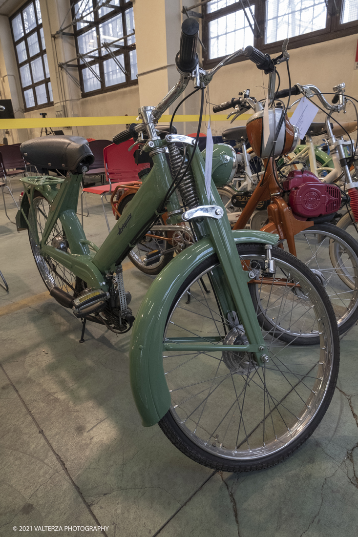 _DSF9154.jpg - 19/04/2021.Torino. Garelli Mosquito; 1960. E' stato l â€™evoluzione piÃ¹ completa del concetto di bicicletta motorizzata: era provvisto di un telaio piÃ¹ robusto rispetto ad una bicicletta; equipaggiato con due potenti freni a tamburo; sella molleggiata; motore da 35 cc dotato di innesto centrifugo automatico brevettato Centrimatic