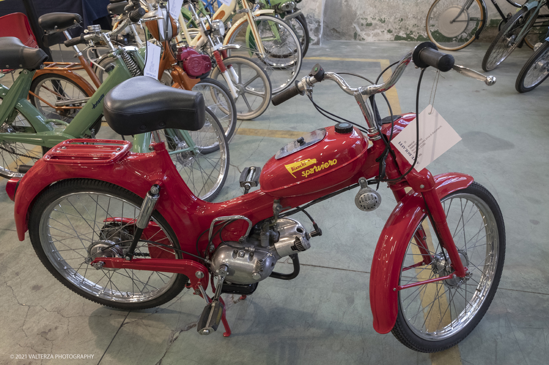 _DSF9172.jpg - 19/04/2021.Torino. Bianchi Sparviero; 1968. La Bianchi presentÃ² nel 1968 un motorino denominato Sparviero; con un propulsore di 50cc monocilindrico a 2 tempi accreditato per una velocitÃ  massima di 60 km/h e consumi davvero contenuti.