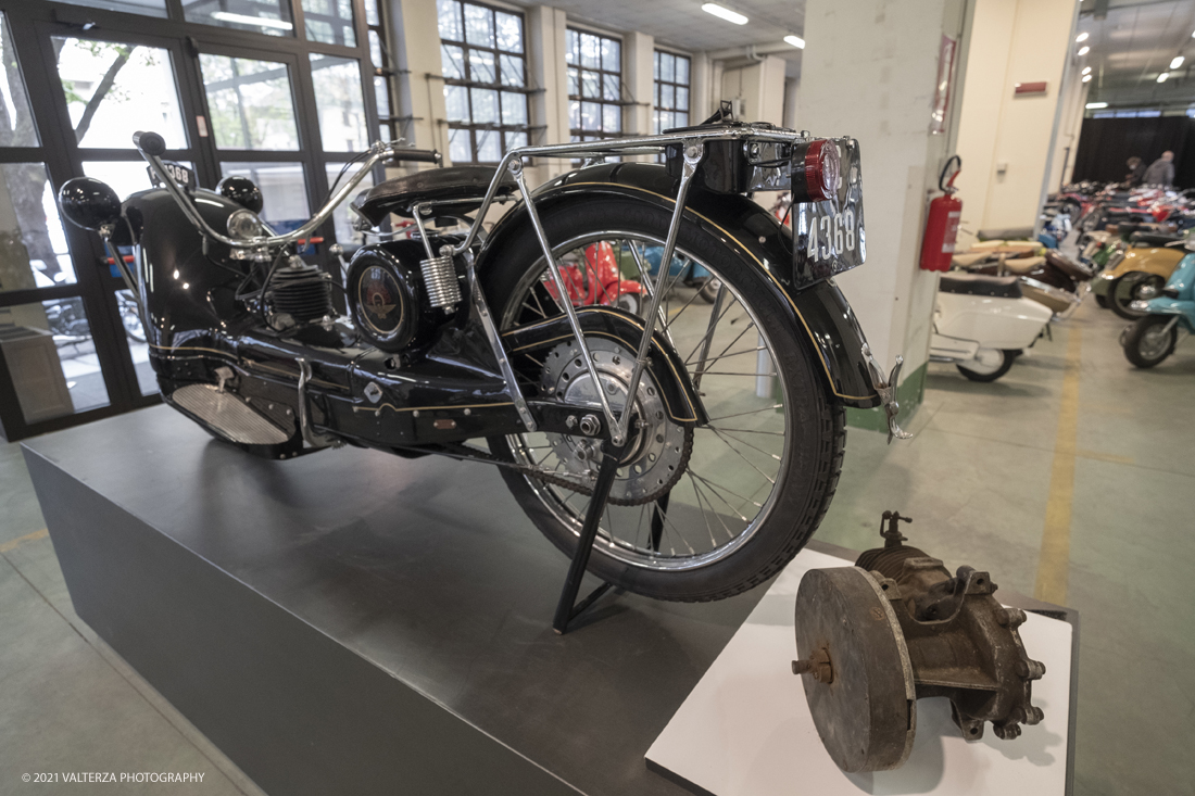 _DSF9182.jpg - 19/04/2021.Torino. Ner-A-Car B; 1923. Prodotta dall'azienda fondata dallâ€™americano Carl A. Neracher a Syracuse New York nel 1918; la moto Ã¨ il pezzo di maggior pregio dell'asta.