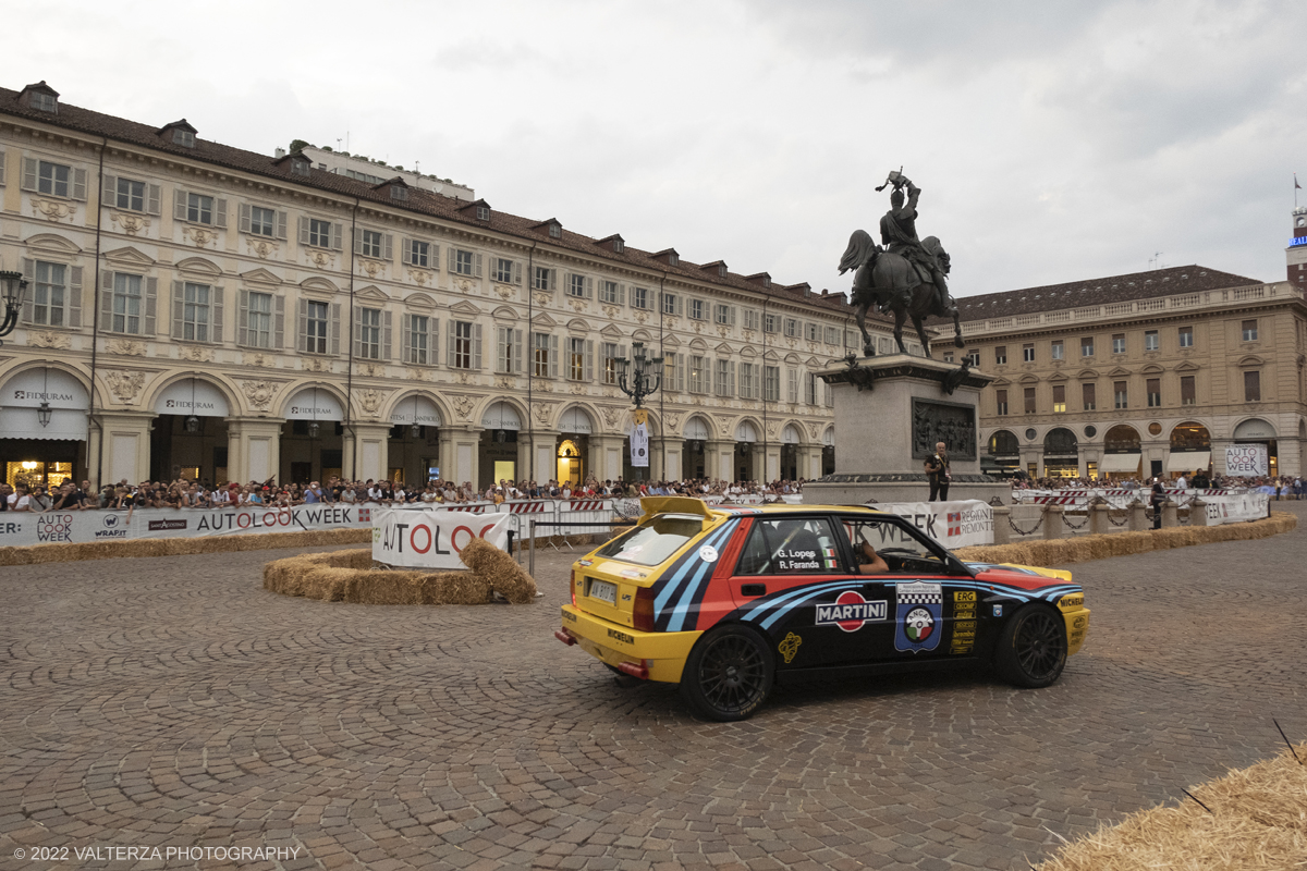 DSCF6285.jpg - 07/09/2022. Torino. Autolook Week Torino  Autolook Week Torino sarÃ  una rassegna dinamica che che dal 7 allâ€™11 settembre accompagna i visitatori tra le emozioni del motorsport, tra quei modelli che ne hanno scritto la storia e che sono entrati di diritto nei ricordi e nellâ€™immaginario degli appassionati. Nella foto parte dei mezzi sportivi presenti all'evento si sono esibiti in un minicircuito tra piazza Castello e piazza San Carlo