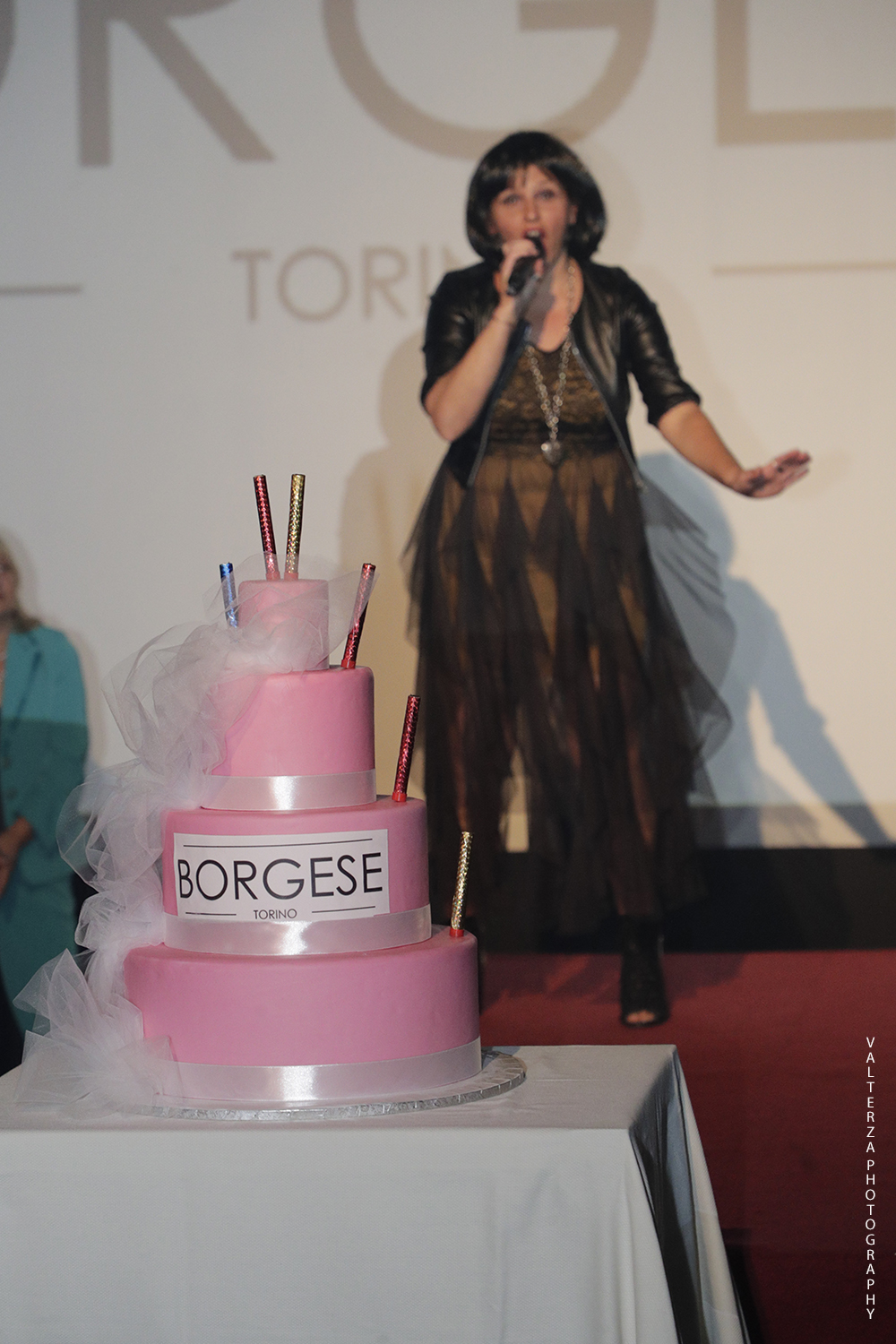 _G3I6229.jpg - 12/10/2019. Torino. Winter '19 Fashion Party al Loft di Via Cervino per il lancio di una nuova linea di prodotto.. Gli ospiti e la festa.