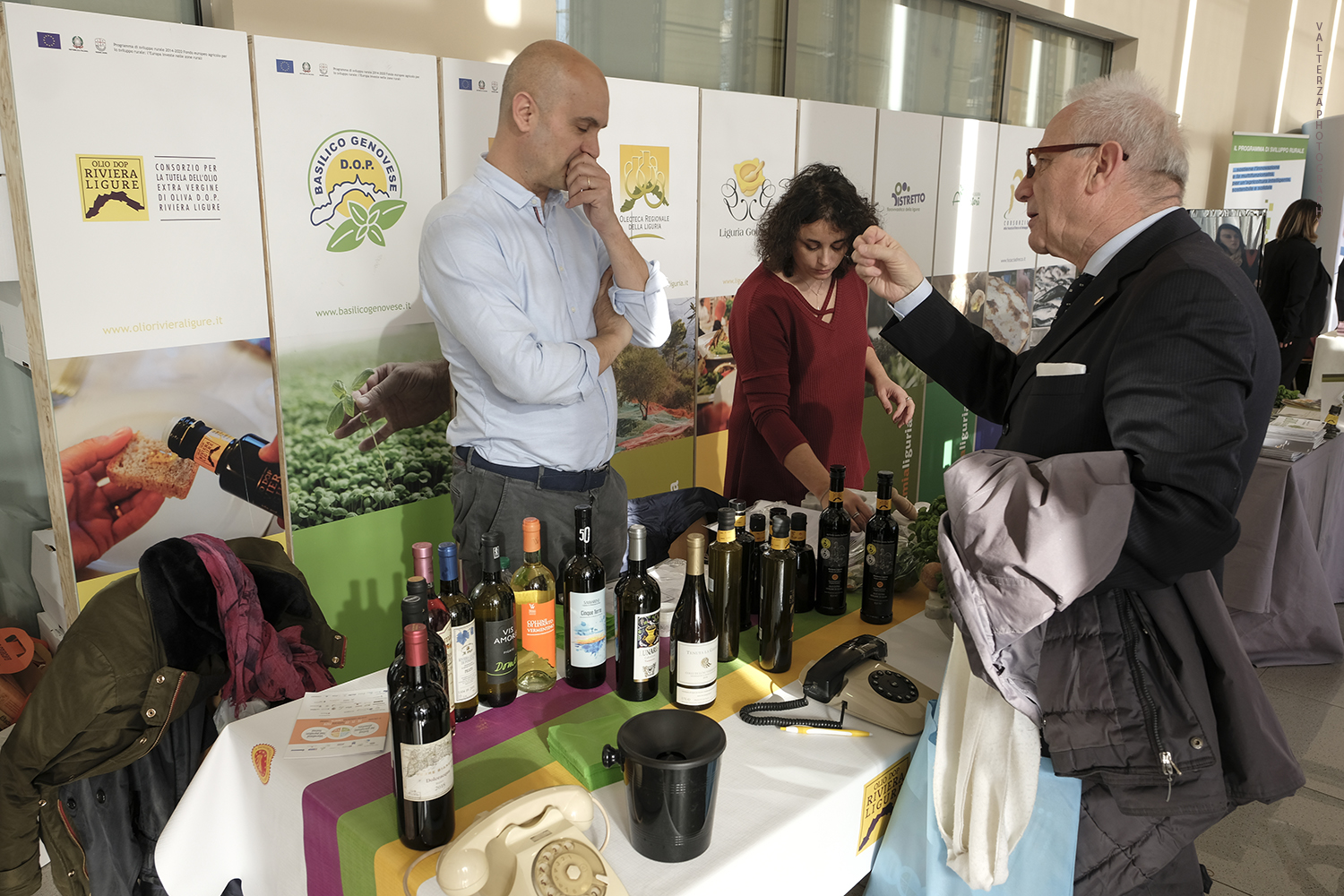 _DSF6265.jpg - 20/02/2020. Lingotto Fiere, Torino.  grazie alla presenza di esperti di settore, di alimentaristi, di aziende, di Associazioni, di semplici cittadini interessati e, soprattutto, di giornalisti, blogger e comunicatori. Nella foto lo stand di una delle aziende sponsor/partner del festival.