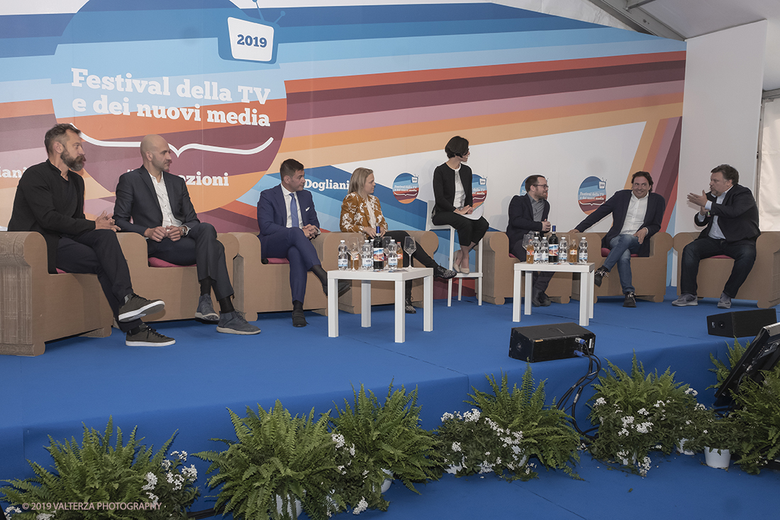 DSCF5368.jpg - 04/05/2019. Dogliani 2-5Maggio. Festival della TV avente come tema#percezioni, 4 giorni di dialoghi, confronti sguardi verso il mondo di domani. Nella foto partecipanti all'incontro "Road to Tokyo 2020. Eurosport e l'esperienza olimpica." da sx  Zoran Filicic, Stefano Tempesti, Gianlorenzo Blengini, Arianna Fontana, Giulia Zonca conduttrice, Luca Stacul,  Massimiliano Ambesi, Dario Puppo