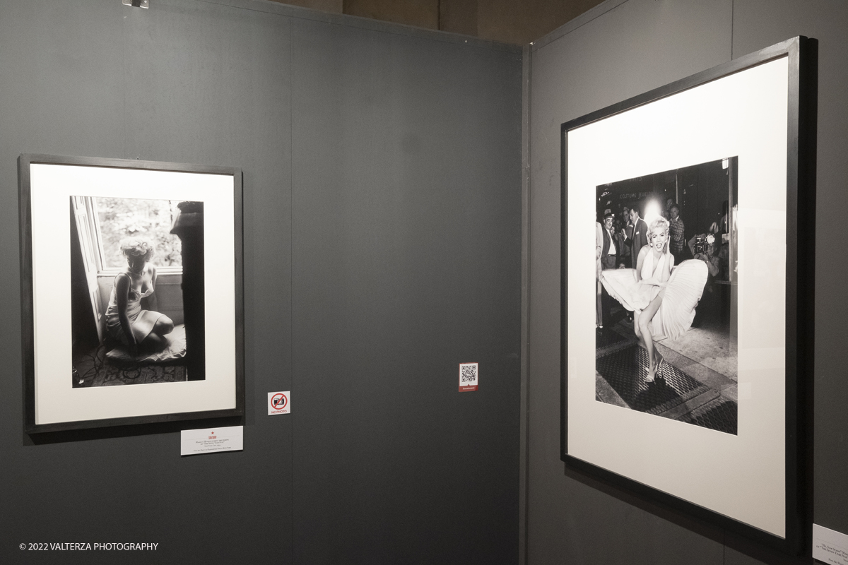 _DSF9785.jpg - 01/07/2022. Torino. A sessantâ€™anni dalla morte della Monroe, una mostra-evento con memorabilia originali, in parte esposti in anteprima mondiale e le fotografie , scattate dal fotografo,suo amico storico ,Sam Shaw. Nella foto parte dell'allestimento della mostra