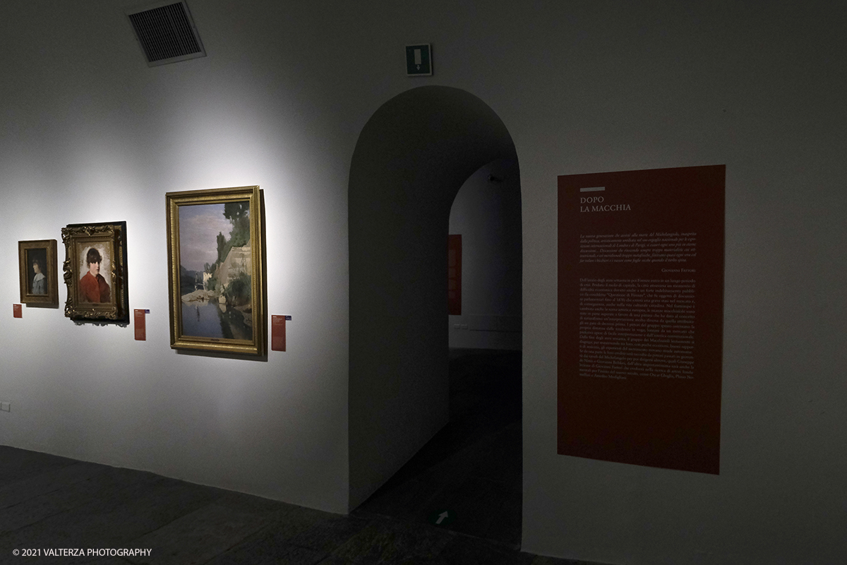 _DSF8796.jpg - 23/02/2021. Bard (Aosta). Il Forte di Bard apre la sua stagione artistica con una grande mostra sui Macchiaioli comprendente 80 opere. Nella foto un allestimento della mostra