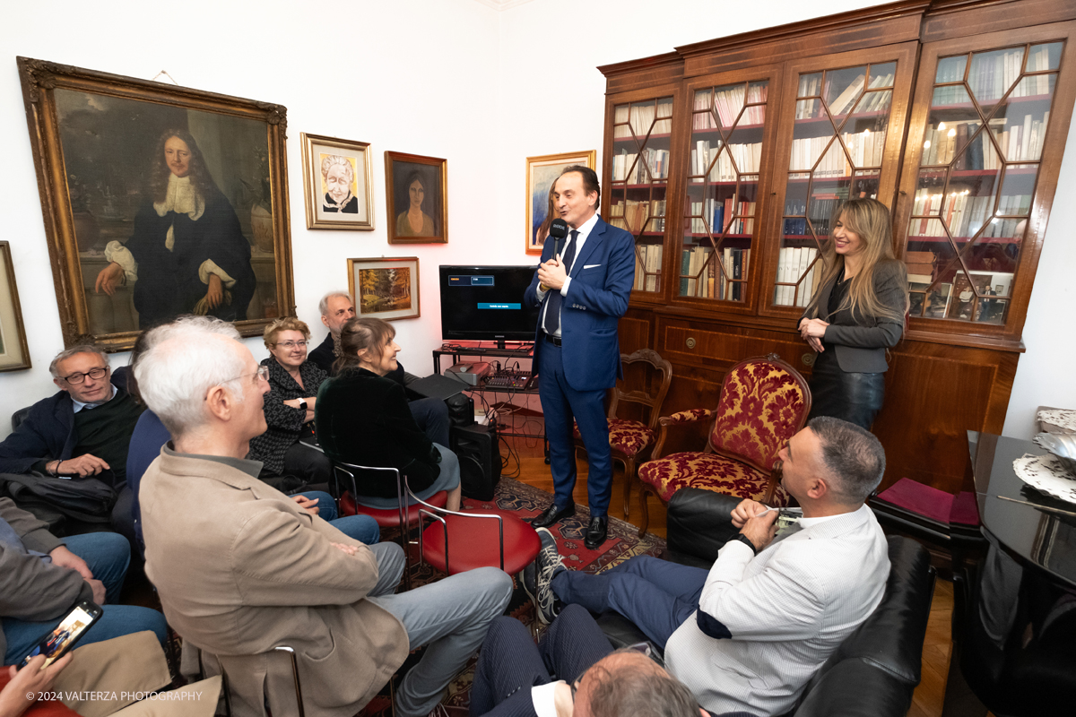 _DSF3010.jpg - Giugno-2024. Torino. Incontro con il Presidente della Regione Alberto Cirio nella sede del Caramella Choco Bistrot.Nella foto  un momento dell'incontro con i partecipanti all'evemto