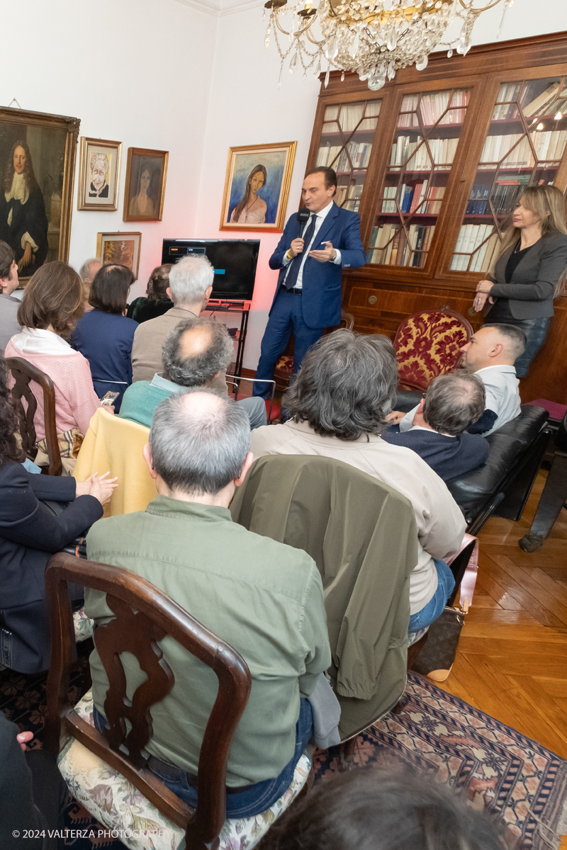 _DSF3013.jpg - Giugno-2024. Torino. Incontro con il Presidente della Regione Alberto Cirio nella sede del Caramella Choco Bistrot.Nella foto  un momento dell'incontro con i partecipanti all'evemto