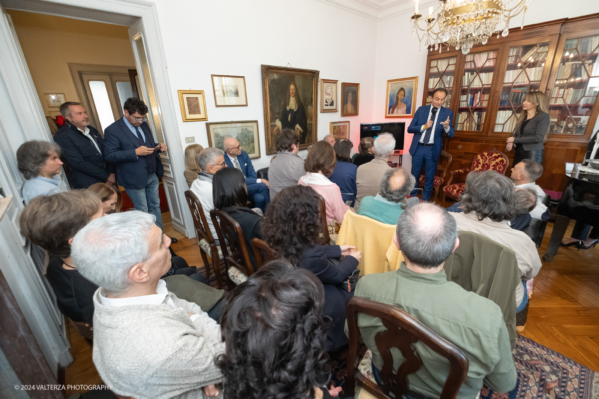 _DSF3020.jpg - Giugno-2024. Torino. Incontro con il Presidente della Regione Alberto Cirio nella sede del Caramella Choco Bistrot.Nella foto  un momento dell'incontro con i partecipanti all'evemto