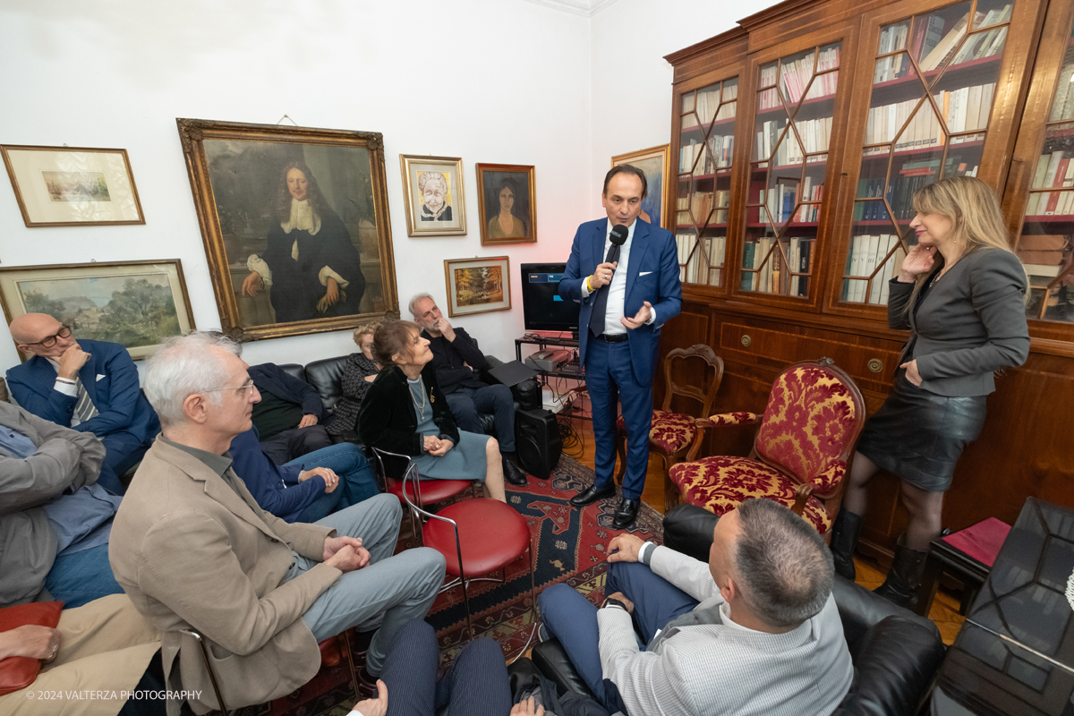 _DSF3049.jpg - Giugno-2024. Incontro con il Presidente della Regione Alberto Cirio nella sede del Caramella Choco Bistrot. Nella foto  un momento dell'incontro con i partecipanti all'evemto