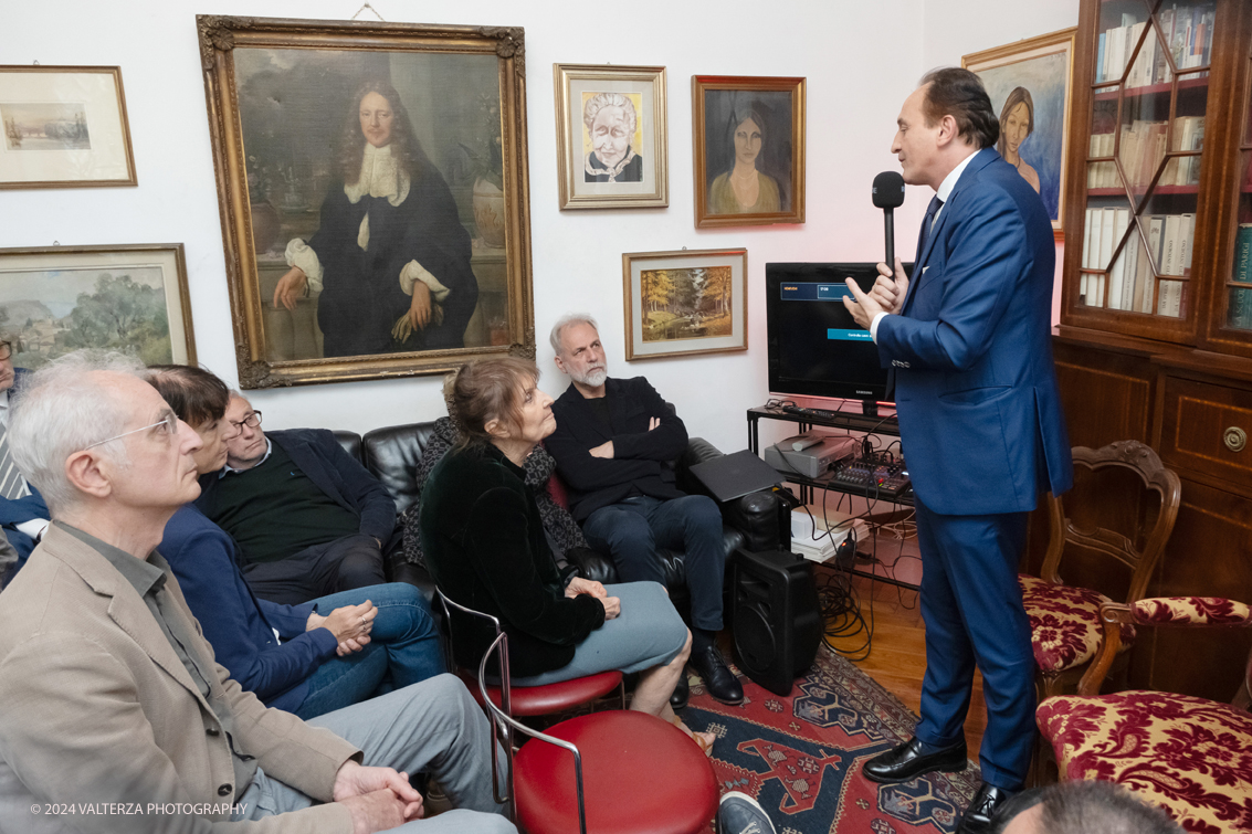 _DSF4696.jpg - Giugno-2024. Incontro con il Presidente della Regione Alberto Cirio nella sede del Caramella Choco Bistrot. Nella foto   un momento dell'incontro con i partecipanti all'evemto