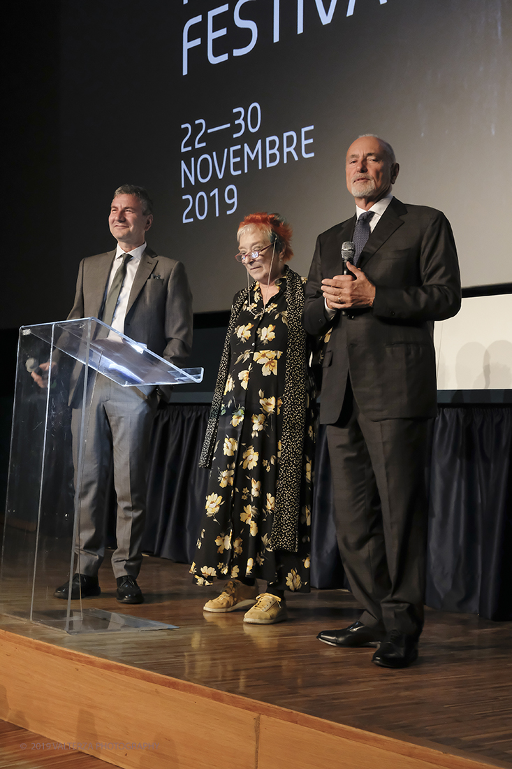 _DSF5773.jpg - 22/11/2019.Torino. Al via la 37ma edizione del Tff con un programma dedicato soprattutto all'horror. Nella foto Emanuela Martini sul palco con il direttore ed il Presidente del Museo del cinema Enzo Ghigo