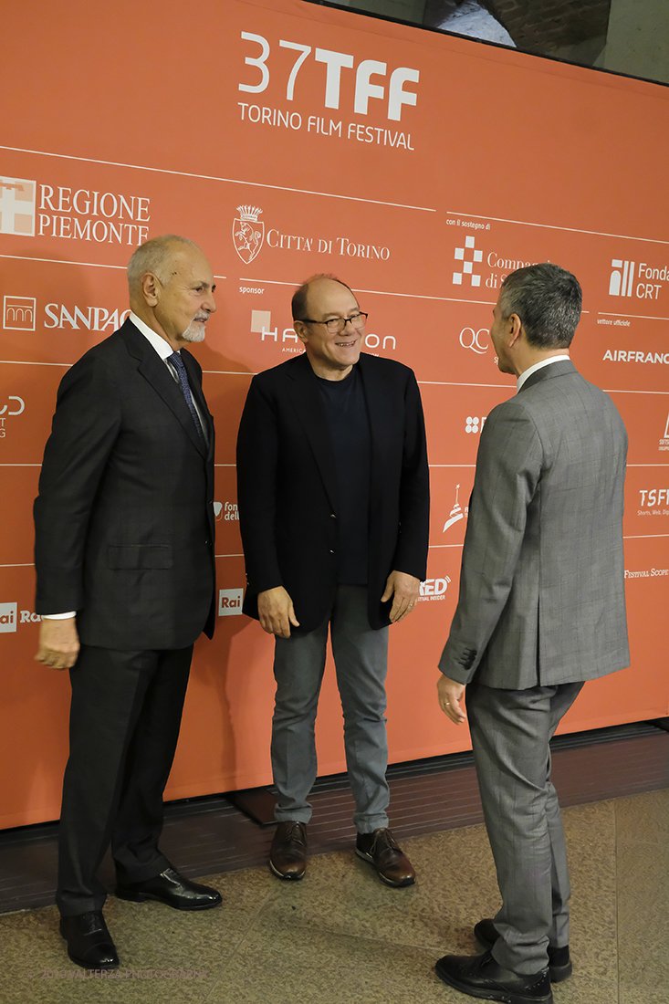 _DSF6204.jpg - 22/11/2019.Torino. Al via la 37ma edizione del Tff con un programma dedicato soprattutto all'horror. Nella foto Carlo Verdone con Enzo Ghigo presidente del Museo Nazionale del Cinema e Domenico de Gaetano direttore del medesimo