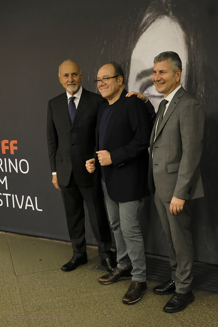 _DSF6229.jpg - 22/11/2019.Torino. Al via la 37ma edizione del Tff con un programma dedicato soprattutto all'horror. Nella foto Carlo Verdone con Enzo Ghigo presidente del Museo Nazionale del Cinema e Domenico de Gaetano direttore del medesimo