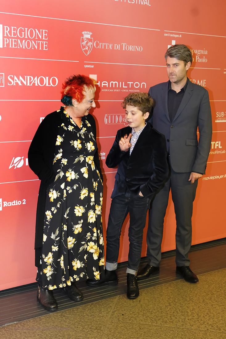 _DSF6334.jpg - 22/11/2019.Torino. Al via la 37ma edizione del Tff con un programma dedicato soprattutto all'horror. Nella foto Emanuela Martini con Il bambino Roman Griffin Davis protagonista del film di apertura Jojo Rabbitt