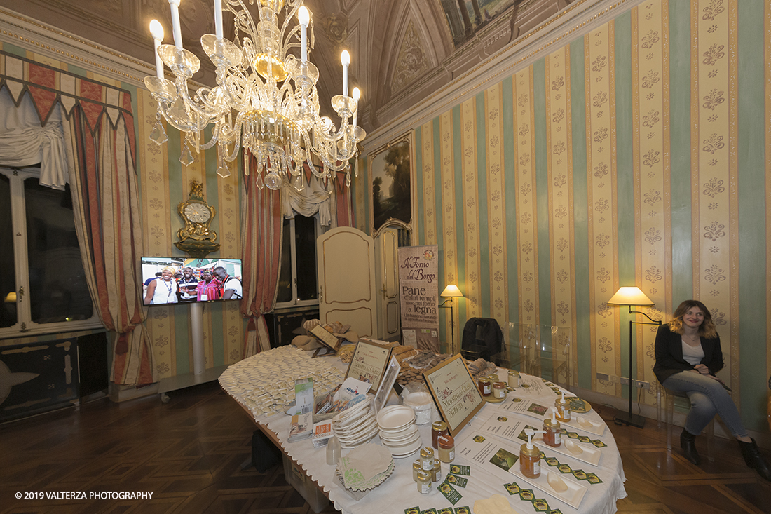 _X9B5792.jpg - 20-02-2019. Torino. palazzo Birago. Evento "OFF"  "Torino Capitale del Gusto- Invito a Palazzo" Una serata organizzata da Camera di Commercio di Torino e offerto dai Maestri del Gusto di Torino e provincia per parlare di innovazione nel settore agroalimentare. Nella foto un momento della serata presenti diverse eccellenze del settore alimentare di Torino e provincia.