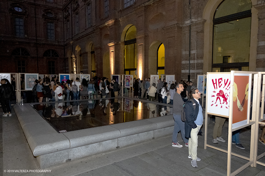 _DSF6153.jpg - 02/10/2019. Torino. Just Humans, 100 illustratori sono stati invitati a condividere la propria visione sul tema dellâ€™integrazione. 50 di loro arrivano dal panorama della scena locale ed hanno coinvolto altrettanti colleghi di provenienza nazionale ed internazionale a lavorare sul tema. Nella foto l'ambiente dell'esposizione nel cortile interno del Museo Egizio