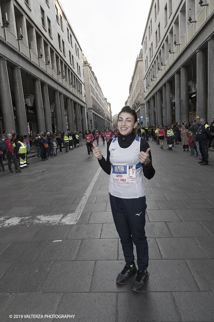 _G3I7991.jpg - 03-03-2019. Torino. â€œJust The Woman I am â€� Ã¨ una corsa/camminata podistica non competitiva di 6 km per sostenere la ricerca universitaria sul cancro: uomini e donne correranno fianco a fianco a sostegno della ricerca universitaria e della diffusione di una maggiore consapevolezza di sÃ© per un corretto stile di vita.  In questa giornata non c'Ã¨ solo la corsa, ma anche un fitto programma di eventi in piazza, non esclusivamente sportivi. Nella foto