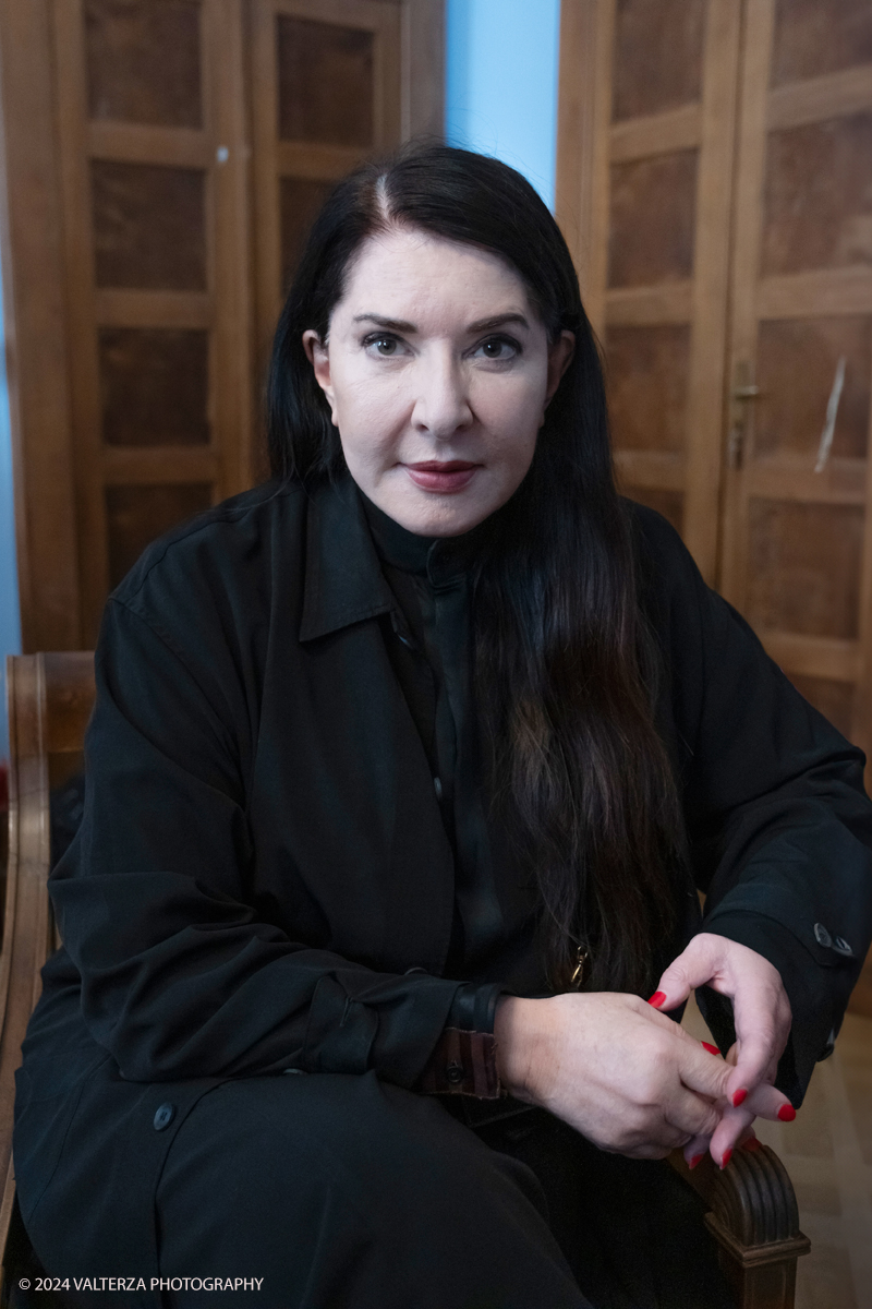 _DSF9499.jpg - 23/06/2024. Torino. Marina AbramoviÄ‡ a Torino premiata dall'Accademia AlbertinaLa performer ha spiegato perchÃ© l'Italia e il capoluogo piemontese sono cosÃ¬ importanti nella sua storia personale e di artista. Nella foto