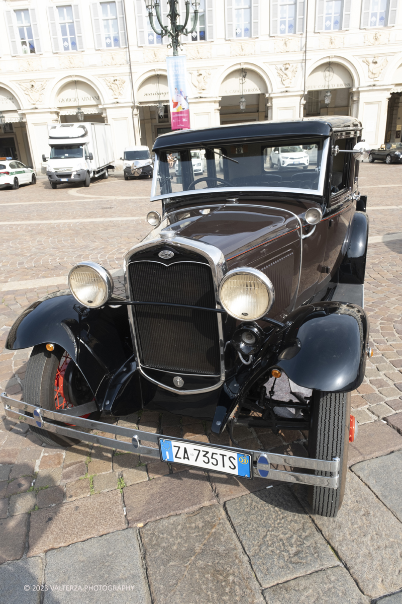 _DSF8852.jpg - 19/07/2023. Torino. MAUTO 90 anni. La parata delle vetture d'epoca. Nella foto  modello d'epoca FORD