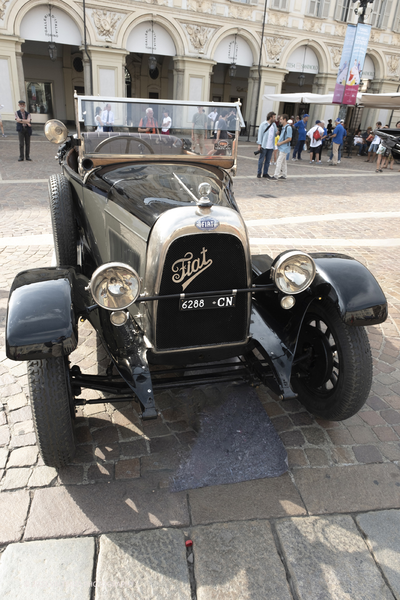 _DSF8991.jpg - 19/07/2023. Torino. MAUTO 90 anni. La parata delle vetture d'epoca. Nella foto FIAT spider d'epoca