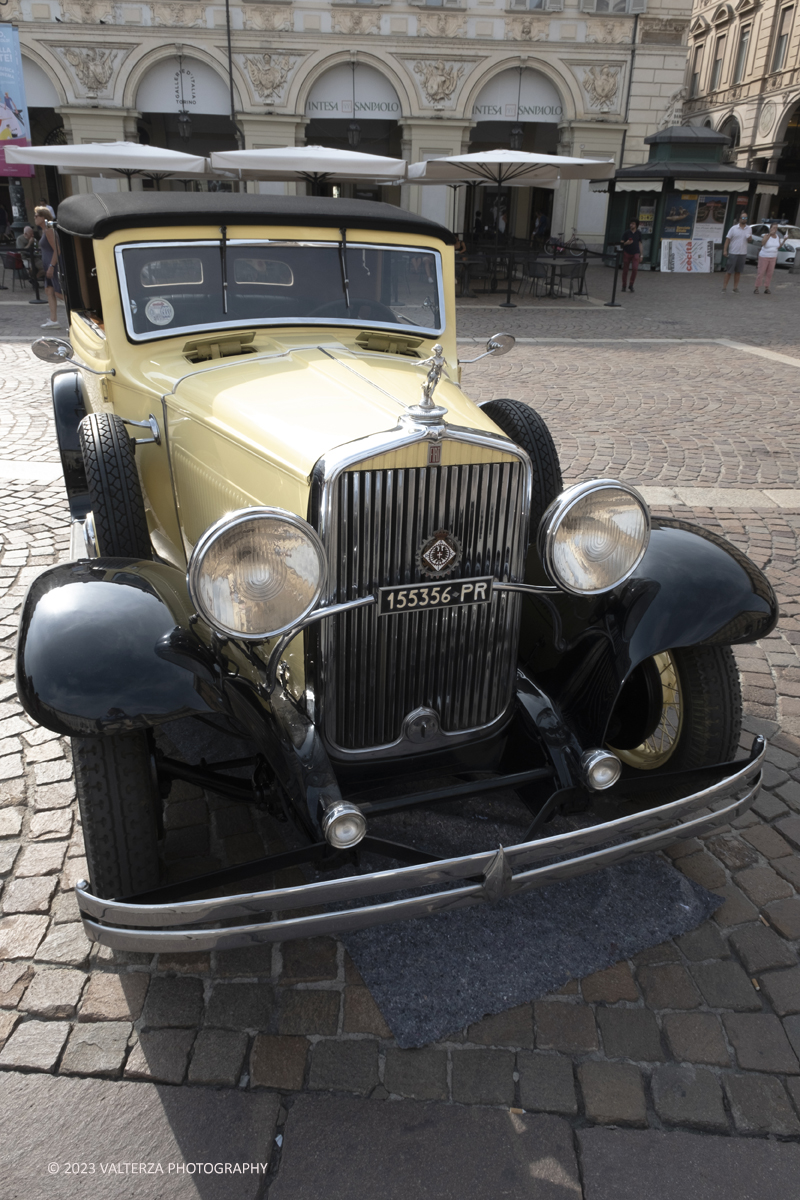 _DSF9023.jpg - 19/07/2023. Torino. MAUTO 90 anni. La parata delle vetture d'epoca. Nella foto FIAT berlina decapottabile d'epoca