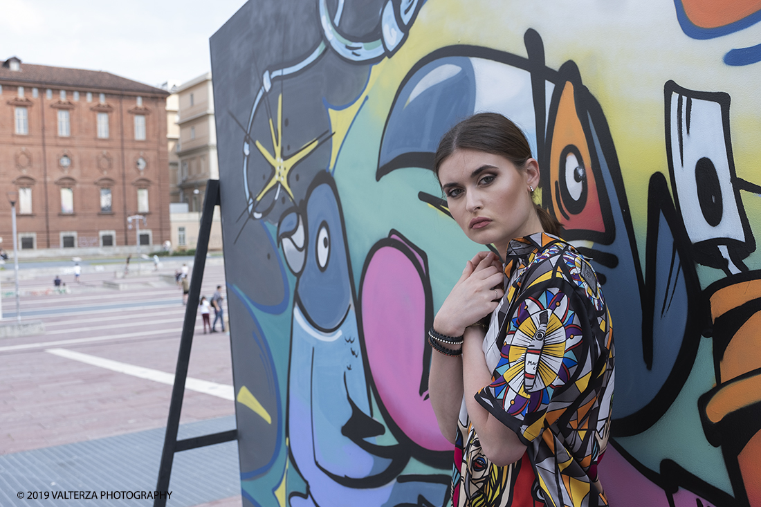 DSCF7731.jpg - 08/06/2019. Torino, Maze, il festival dedicato al mondo dello Streetwear e della Streetculture.  Street fashion con la modella parigina Brunel