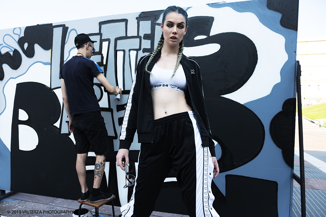 DSCF8075_pp.jpg - 08/06/2019. Torino, Maze, il festival dedicato al mondo dello Streetwear e della Streetculture. Street fashion con la modella Benedetta.