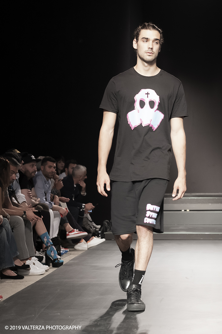 DSCF8323.jpg - 08/06/2019. Torino, Maze, il festival dedicato al mondo dello Streetwear e della Streetculture. Nella foto sfilata del brand BUTNOT