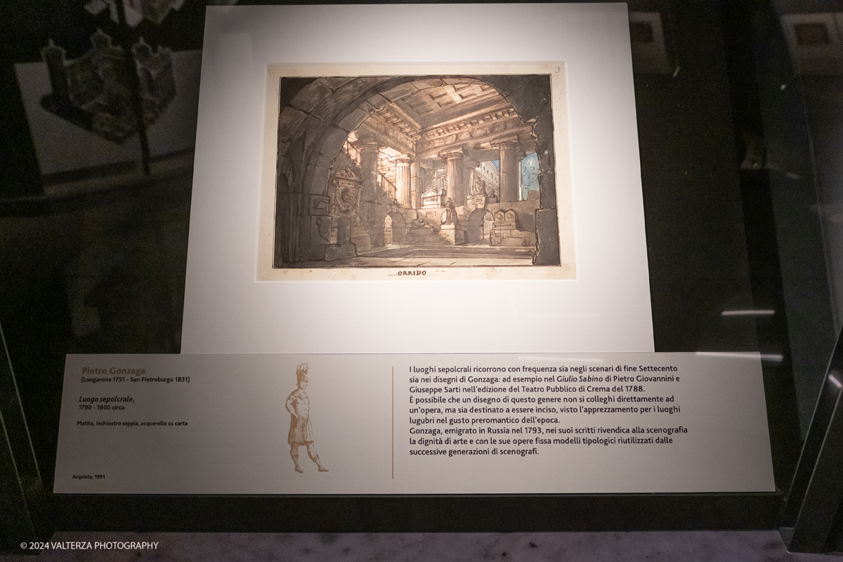 _DSF9165.jpg - 19/06/2024. Torino. Palazzo Madama presenta in Corte medievale la mostra Teatri e teatrini. Le arti della scena tra Sette e Ottocento nelle collezioni di Palazzo Madama, dedicata alla storia del teatro e al mondo complesso che si muove nel Settecento e nellâ€™Ottocento intorno alla messa in scena degli spettacoli. Nella foto opera di Pietro Gonzaga, Luogo sepolcrale 1790/1800 circa