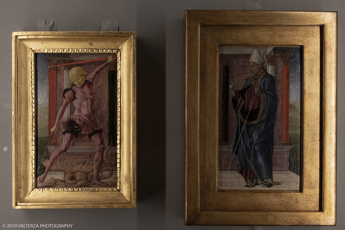 _DSF8965.jpg - 11/12/2019. Torino. Andrea Mantegna. Rivivere l'antico ,costruire il moderno. Nella foto  Cosme' Tura a sx San GIorgio. 1475-1480, a dx San Murelio 1475-1480