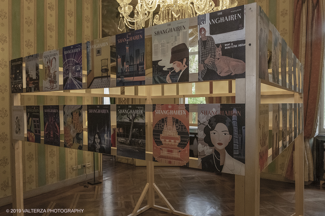 _DSF5824.jpg - 26/09/2019. Torino. In vista delle celebrazioni del 50Â° anniversario delle relazioni diplomatiche tra Italia e Cina, Graphic Days organizza â€“ allâ€™interno del programma In The City â€“ Casa Cina, un percorso espositivo che propone numerose opere di visual design dallâ€™alto valore qualitativo, sociale, e culturale. Gli autori delle opere sono artisti e graphic designer cinesi che coniugano tecniche tradizionali e innovative per raccontare la cultura visiva orientale reinterpretandola in chiave contemporanea. Nella foto The Shanghairen Ã¨ un progetto collettivo che riunisce oltre 80 illustratoti cinesi.