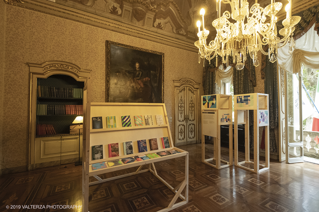 _DSF8244.jpg - 26/09/2019. Torino. In vista delle celebrazioni del 50Â° anniversario delle relazioni diplomatiche tra Italia e Cina, Graphic Days organizza â€“ allâ€™interno del programma In The City â€“ Casa Cina, un percorso espositivo che propone numerose opere di visual design dallâ€™alto valore qualitativo, sociale, e culturale. Gli autori delle opere sono artisti e graphic designer cinesi che coniugano tecniche tradizionali e innovative per raccontare la cultura visiva orientale reinterpretandola in chiave contemporanea. Nella foto una delle sale dell'esposizione