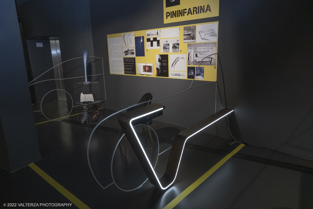 _DSF9496.jpg - 29/11/2022. Torino. Una doppia mostra realizzata dal MAUTO â€“ Museo Nazionale dellâ€™Automobile di Torino e ADI Design Museum â€“ Compasso dâ€™Oro di Milano: due sedi espositive, una a Torino    lâ€™altra a Milano, per raccontare il rapporto tra industrial design e car design, la scuola milanese e quella torinese, due cittÃ  che si guardano in modo non sempre lineare. Nella foto isola espositiva dedicata a Pininfarina