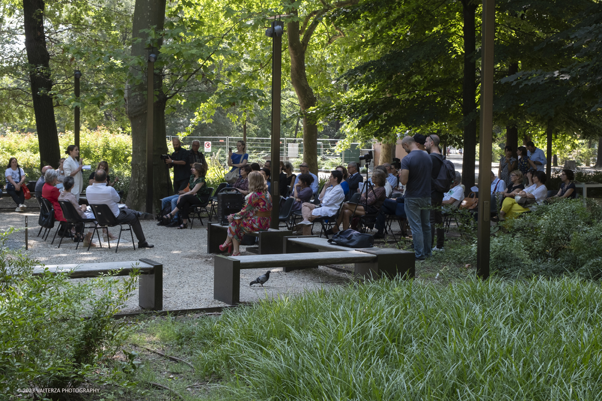 _DSF6832.jpg - 04/07/2023. Torino. Una mostra fotografica, unâ€™installazione artistica e un programma di eventi promuovono il patrimonio culturale siriano attraverso la conoscenza della secolare coltivazione e trasformazione del fiore, Patrimonio Immateriale dellâ€™UmanitÃ  UNESCO. Nella foto l'area dei giardini reali sede dell'evento