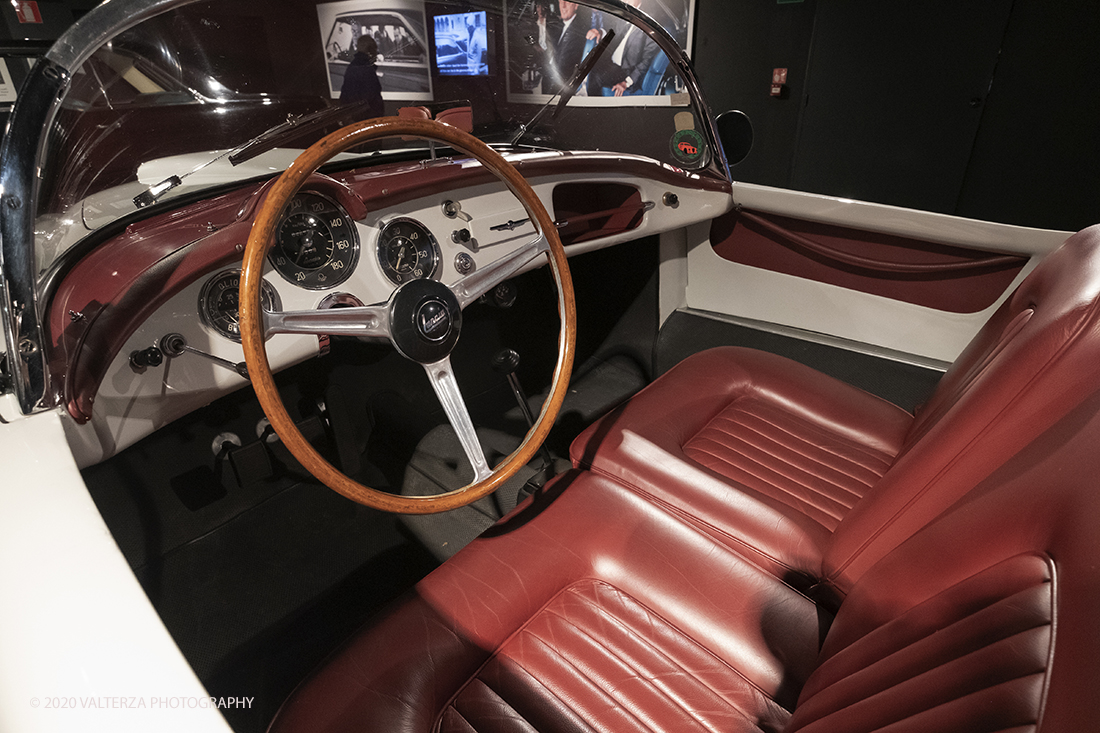 _DSF1397.jpg - 30/01/2020. Torino: Al Mauto una mostra dedicata ai 70 anni del mito torinese Lancia Aurelia.Il Museo Nazionale dellâ€™Automobile di Torino ha inaugurato la mostra "LANCIA AURELIA 1950 â€“ 2020. MITO SENZA TEMPO", uno straordinario percorso espositivo, che racconta, con il contributo di 18 esemplari dâ€™eccezione â€“ di serie e fuoriserie â€“ lâ€™evoluzione del modello presentato per la prima volta al pubblico proprio a Torino nel 1950.â€œ Nella foto interno Lancia Auirelia B24S Spider 1955