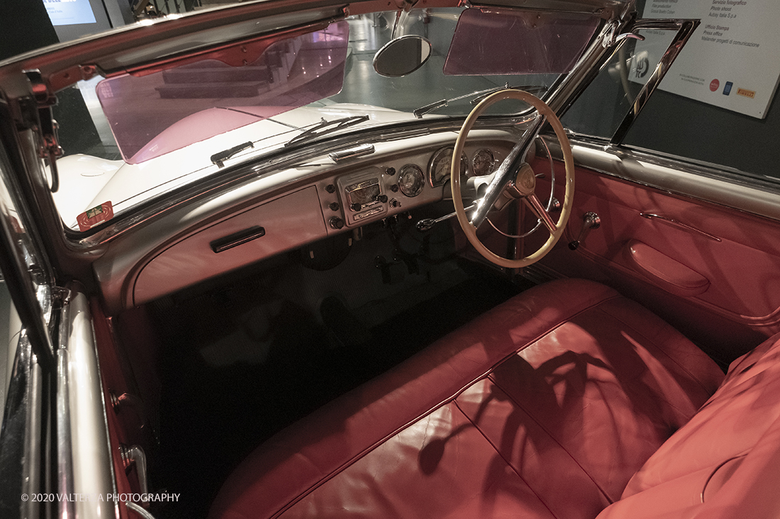 _DSF1422.jpg - 30/01/2020. Torino: Al Mauto una mostra dedicata ai 70 anni del mito torinese Lancia Aurelia.Il Museo Nazionale dellâ€™Automobile di Torino ha inaugurato la mostra "LANCIA AURELIA 1950 â€“ 2020. MITO SENZA TEMPO", uno straordinario percorso espositivo, che racconta, con il contributo di 18 esemplari dâ€™eccezione â€“ di serie e fuoriserie â€“ lâ€™evoluzione del modello presentato per la prima volta al pubblico proprio a Torino nel 1950.â€œ Nella foto interno Lancia Aurelia B50 Balbo 1952