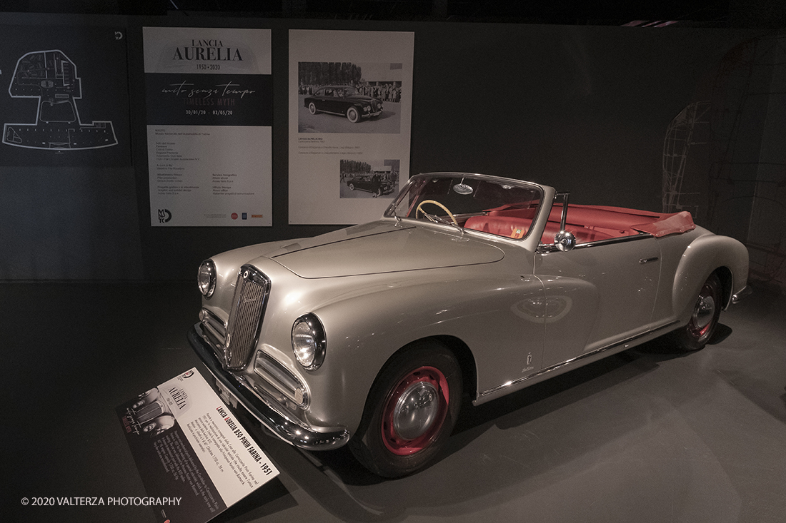 _DSF1540.jpg - 30/01/2020. Torino: Al Mauto una mostra dedicata ai 70 anni del mito torinese Lancia Aurelia.Il Museo Nazionale dellâ€™Automobile di Torino ha inaugurato la mostra "LANCIA AURELIA 1950 â€“ 2020. MITO SENZA TEMPO", uno straordinario percorso espositivo, che racconta, con il contributo di 18 esemplari dâ€™eccezione â€“ di serie e fuoriserie â€“ lâ€™evoluzione del modello presentato per la prima volta al pubblico proprio a Torino nel 1950.â€œ Nella foto Lancia Aurelia B50 Pinin Farina 1951