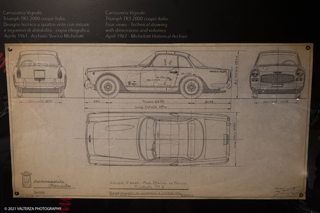 _DSF0807.jpg - 06/10/2021. Torino. Al MAUTO la nuova mostra 1921-2021 Cento anni di un designer senza confini. Nella foto disegni di una Triumph TR3 2000 coupÃ¨ Italia