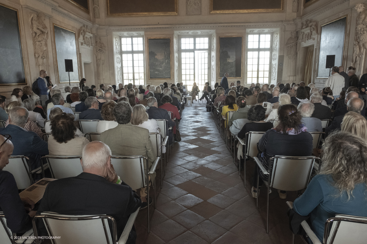 _DSF6089.jpg - 27/09/2023. Torino. La Reggia di Venaria conclude l'anno 2023 dedicato al tema del cibo con una mostra emblematica fin dal titolo: Sovrani a Tavola .Pranzi imbanditi nelle corti Italiane.  Nella foto un momento della presentazione della mostra